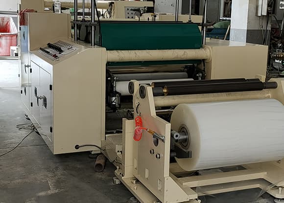 消光火博官网_火博（中国），牛奶盒热封条薄膜火博官网_火博（中国）