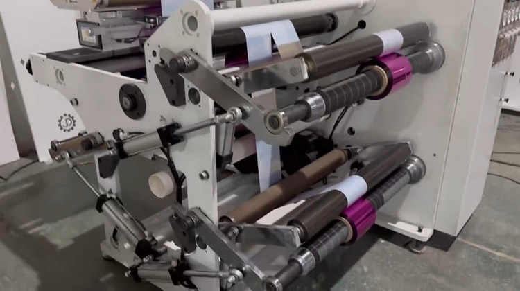 DFQ700型火博官网_火博(中国) DFQ700型火博官网_火博(中国)